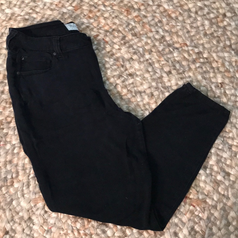 Rawan black skinny pants size 18